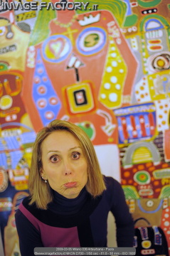2009-03-05 Milano 036 Arteurbana - Paola